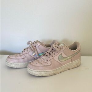 Nike Air Force 1 Low Pink Rose Iridescent Women’s Sneakers, Size 8.5